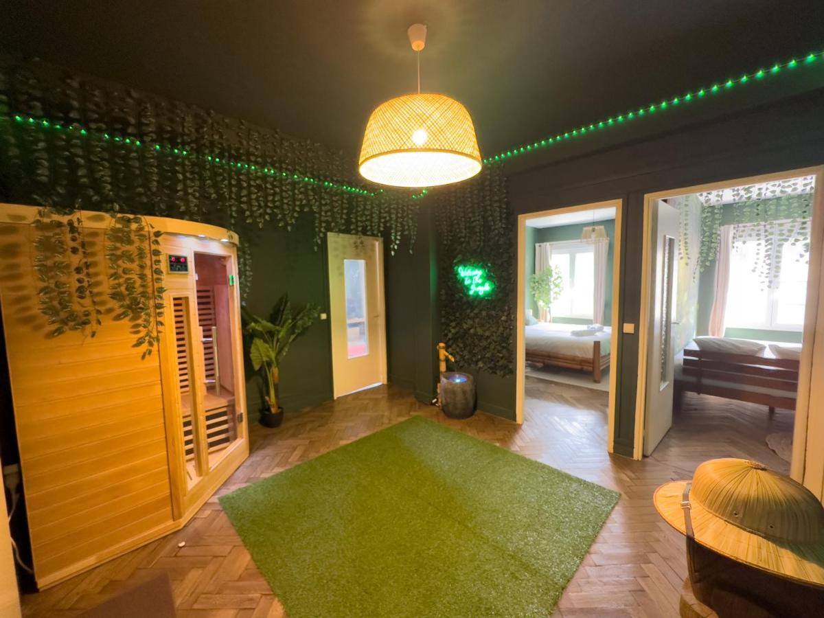 Jungle Urbain- Sauna - Cine - Hamac - Hyper Centre 阿棉 外观 照片